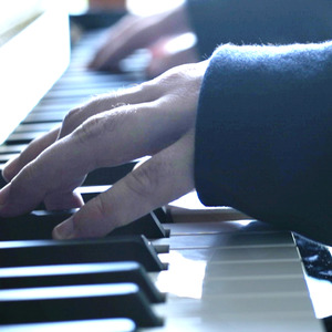 苍井空亚洲精品AA片在线播放
